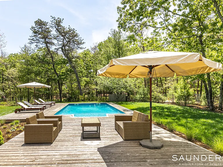 546 Wainscott Northwest Rd — Photo 3