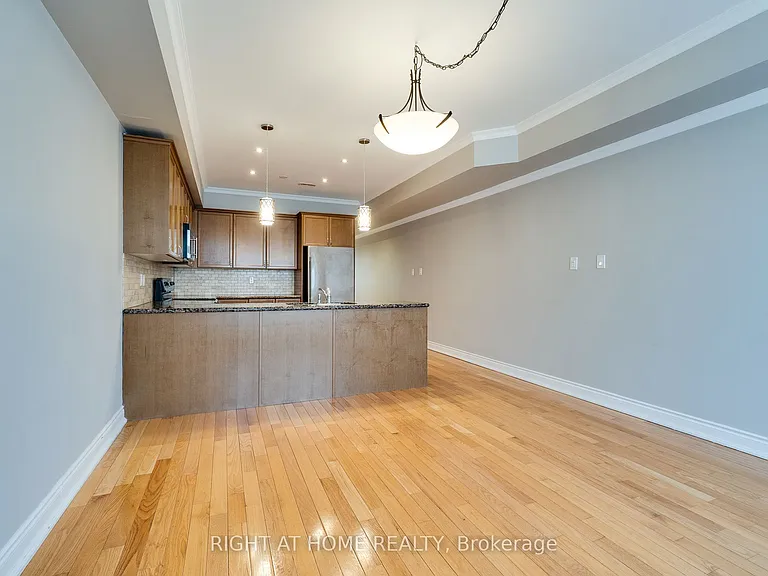 99 Brant St #6 — Photo 10