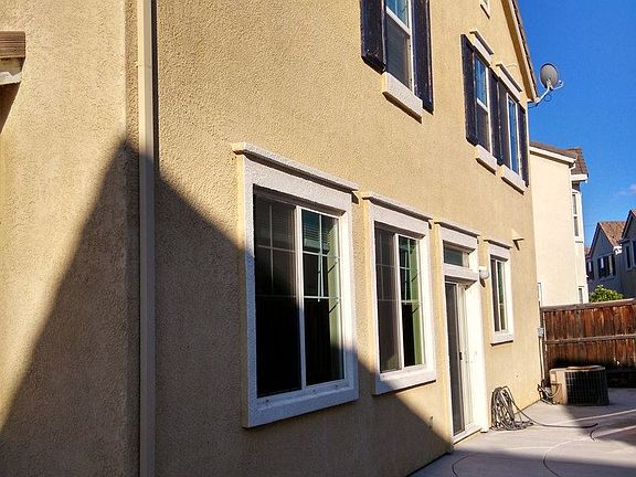 2nd image of 997 Cape May Dr