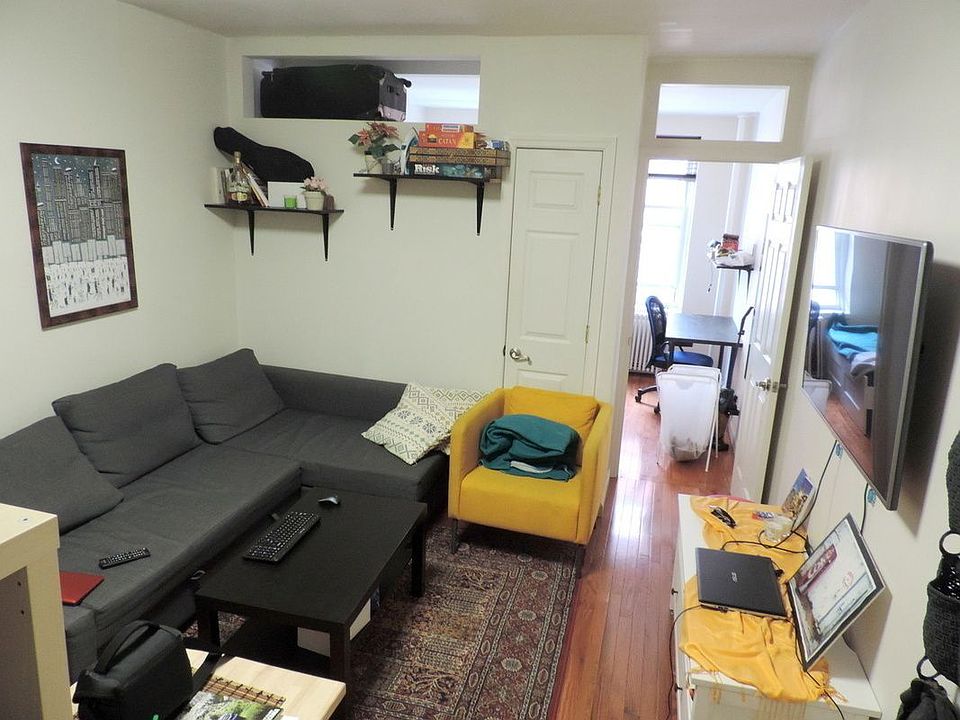 1st image of 46 Allen St APT 4C