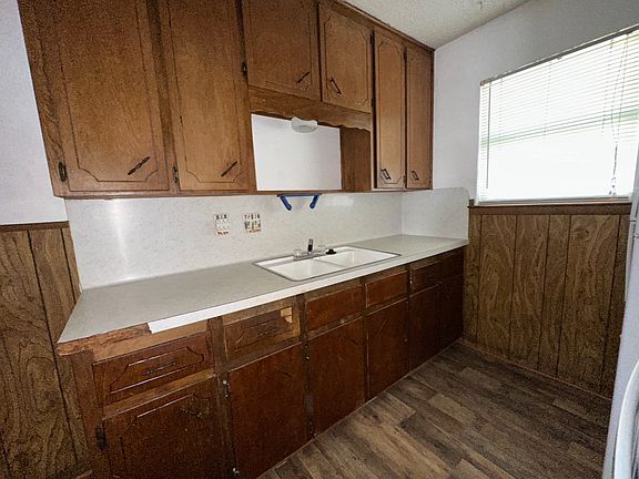 4th image of 1509-1513 Bundrant Dr #19