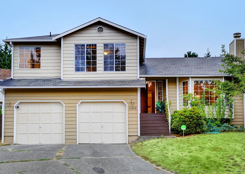 1st image of 11810 SE 204th St