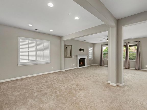 5th image of 31474 Polo Creek Dr