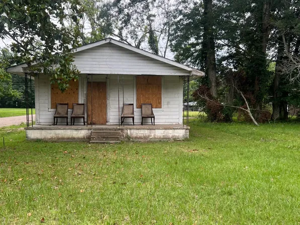 740 Haddon St, Laurel, MS 39440