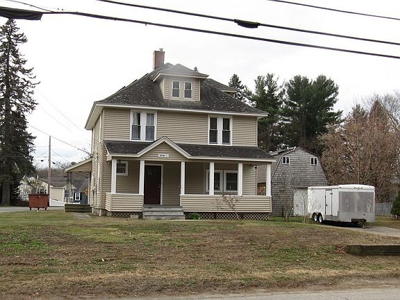 2nd image of 354 1/2 Greenwood St