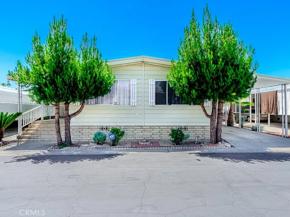 2230 Lake Park Dr Space 54, San Jacinto, CA 92583