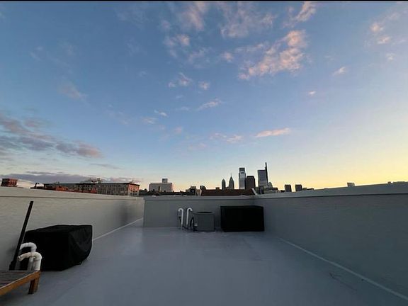 2nd image of 1531 Fairmount Ave #2R