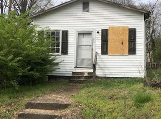 310 W Morehead St, Reidsville, NC 27320