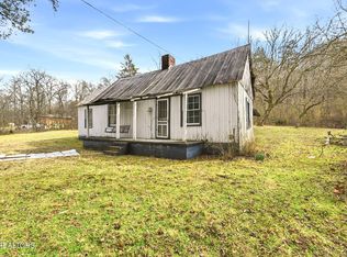 2942 Miller Rd, Powell, TN 37849