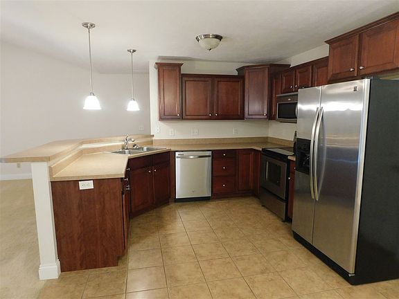 4th image of 4892 Marble Dr