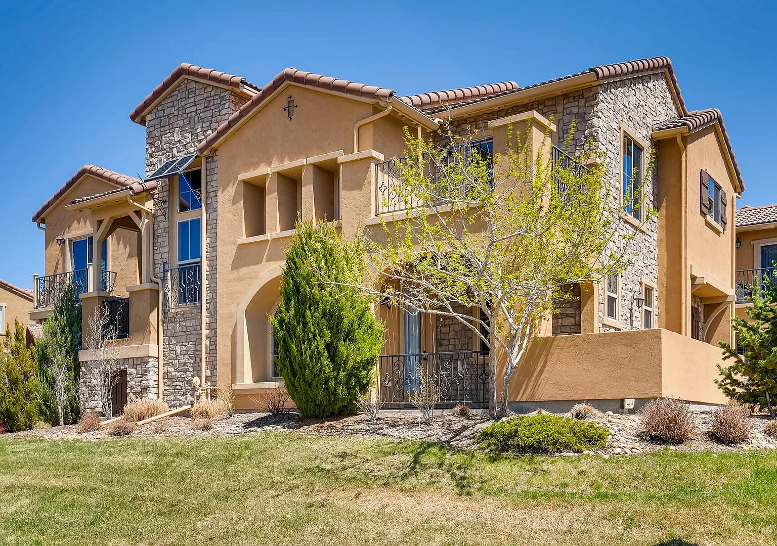 9139 Viaggio Way — Photo 3