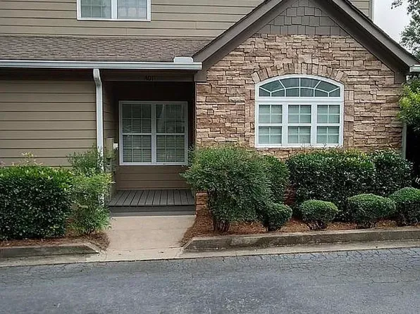 401 Port Laz Ln, Eatonton, GA 31024