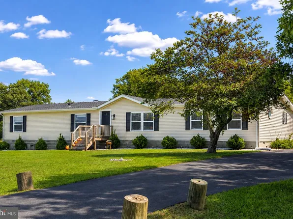 266 Fernwood Dr, Harrington, DE 19952