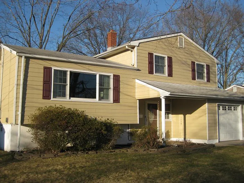 10 Lydia Ln photo 1