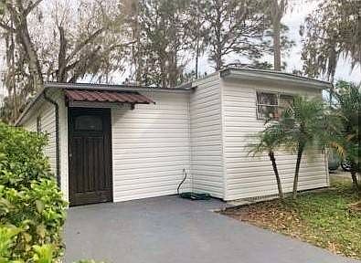 1st image of 251 Windsor Dr #251