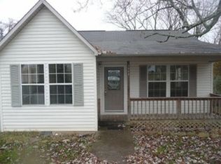 3302 Cross Valley Rd, Knoxville, TN 37917