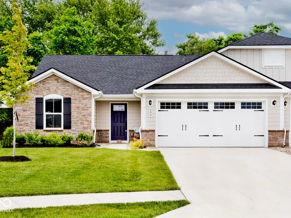 200 Mission Terrace Dr, Whiteland, IN 46184