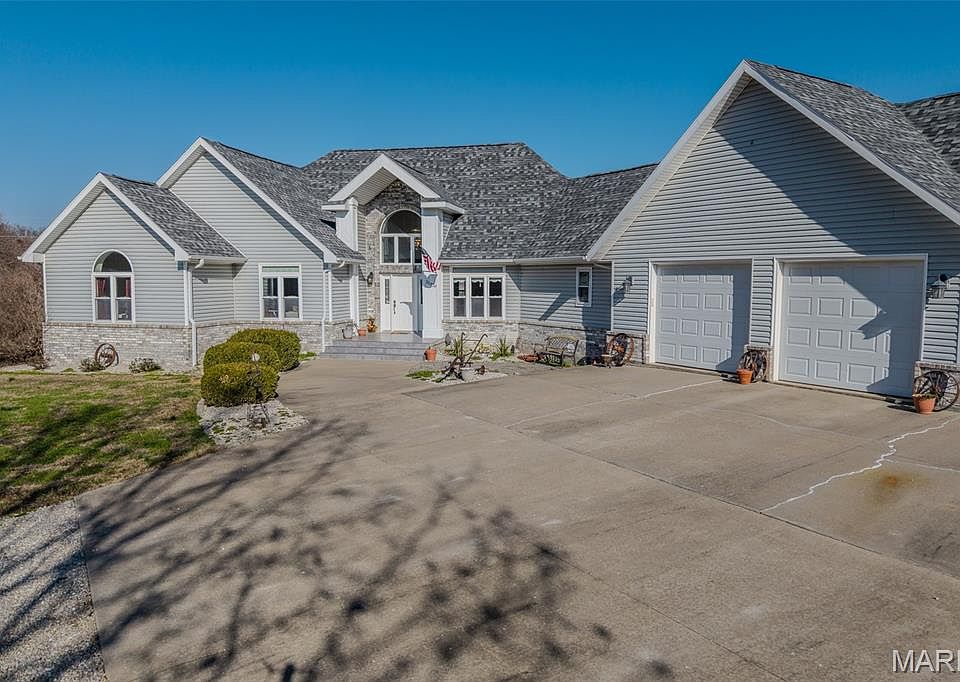 1st image of 31320 Oslo Dr