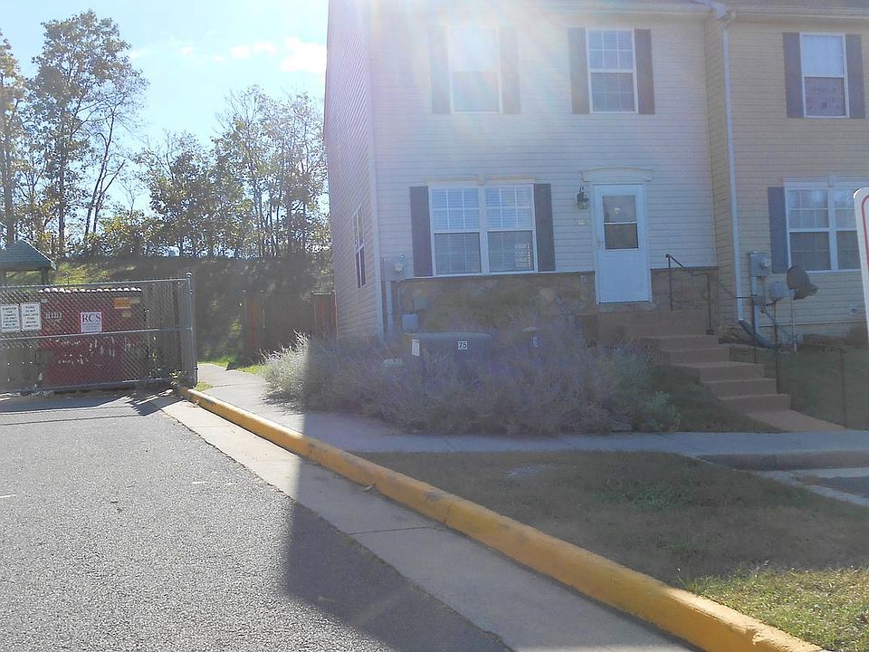 1st image of 201 Eastside Ln