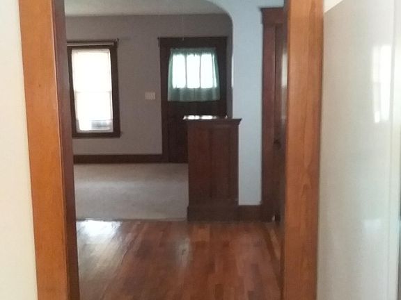 3rd image of 4330 W 47th St
