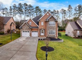 149 Kiawah Island Dr, Winston Salem, NC 27107