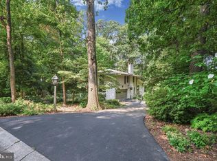 2938 Kings Ln, Lancaster, PA 17601