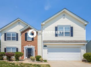 2509 Liberton Ct, Charlotte, NC 28216