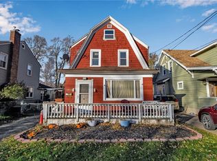 4006 Deveaux St, Niagara Falls, NY 14305