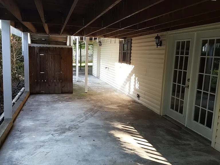 70 Veldt Ln — Photo 23