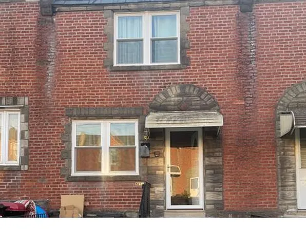 246 Benner St, Philadelphia, PA 19111