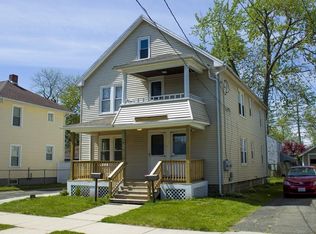 60 Edendale St #1, Springfield, MA 01104