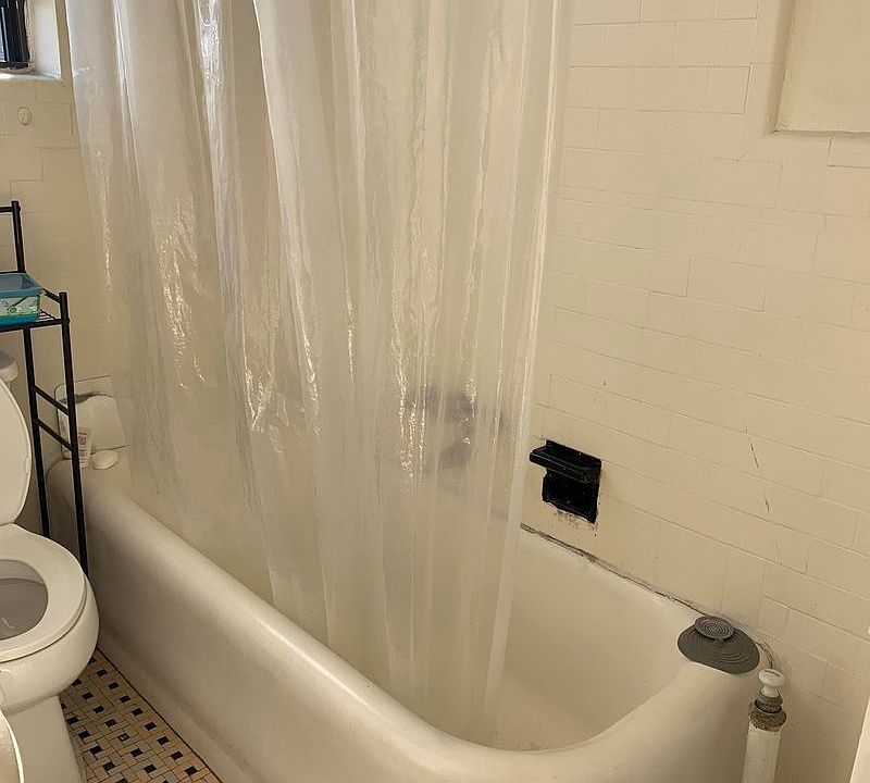 2nd image of 414 53rd St #D5