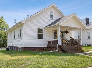 243 34th Street Dr SE, Cedar Rapids, IA 52403
