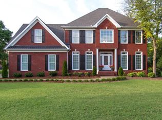 906 Thames Ct, Murfreesboro, TN 37129
