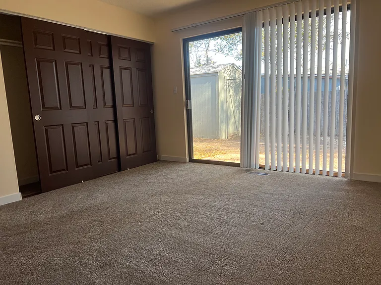 326 25th Avenue Ct #B — Photo 11