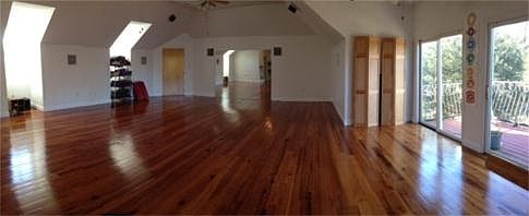 Upstairs Suite