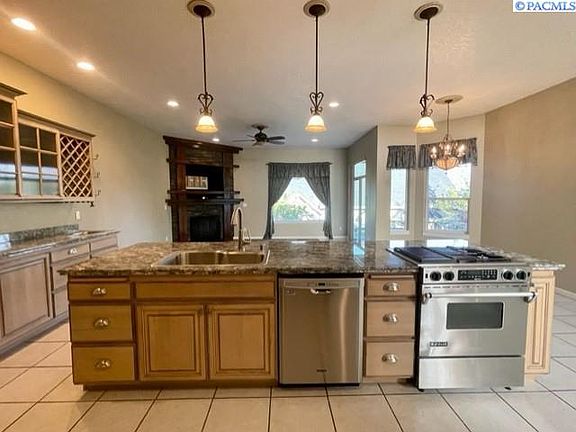 5th image of 4731 Sedona Ct