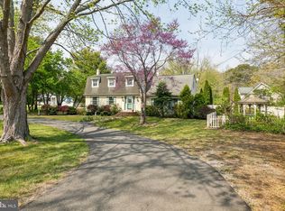 681 Town Bank Rd, Cape May, NJ 08204