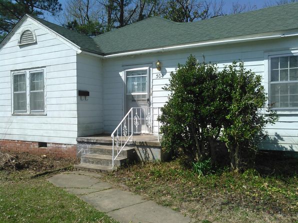 304 N Indianola St