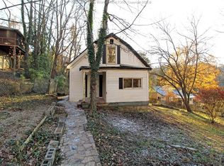 1219 Larchwood Rd, Charleston, WV 25314