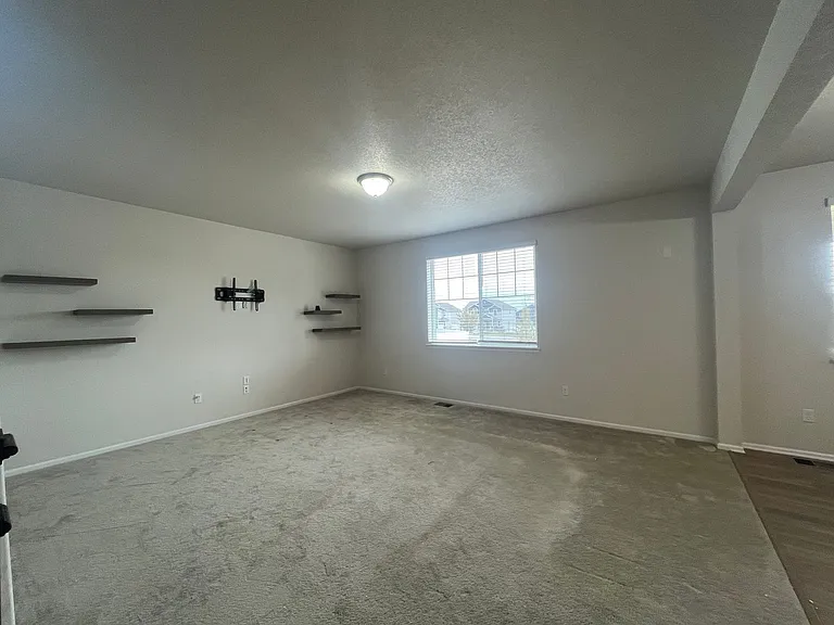 1845 Tinker Dr — Photo 14