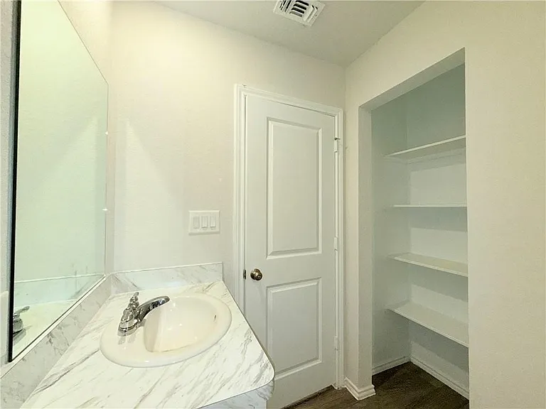 3606 Perry — Photo 21