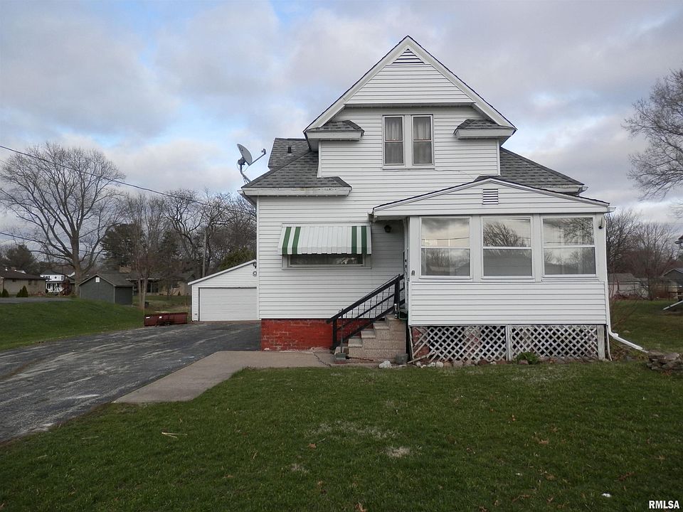 1st image of 1109 Clark St