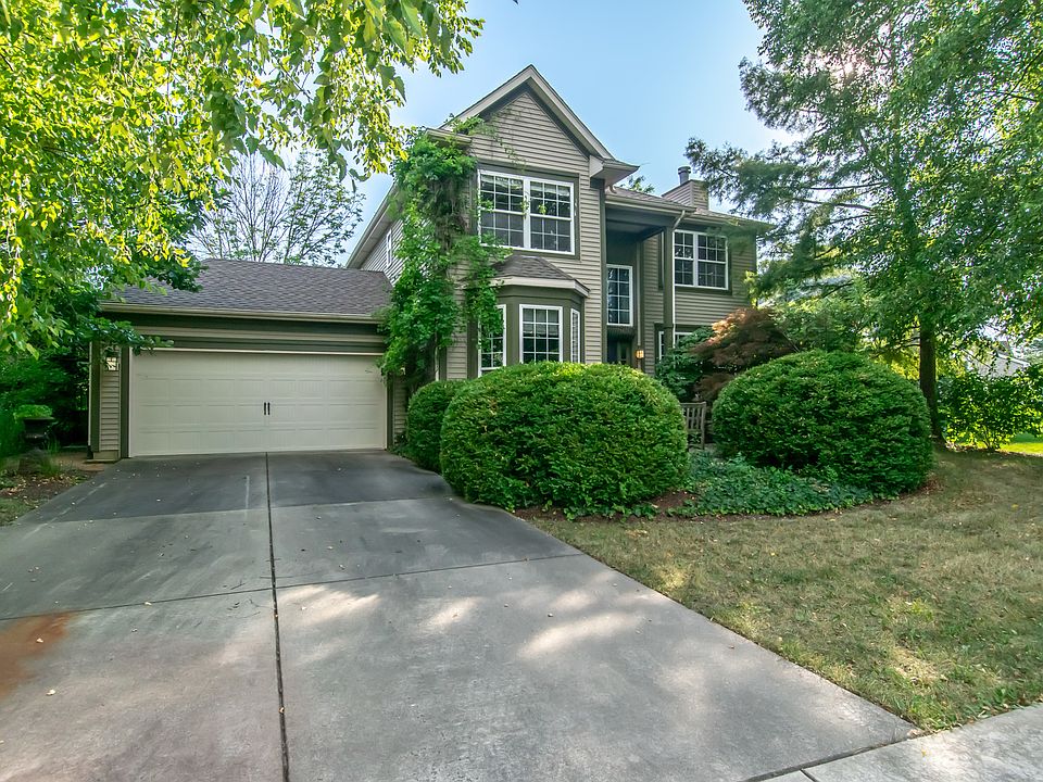 1st image of 2521 Riverwalk Dr