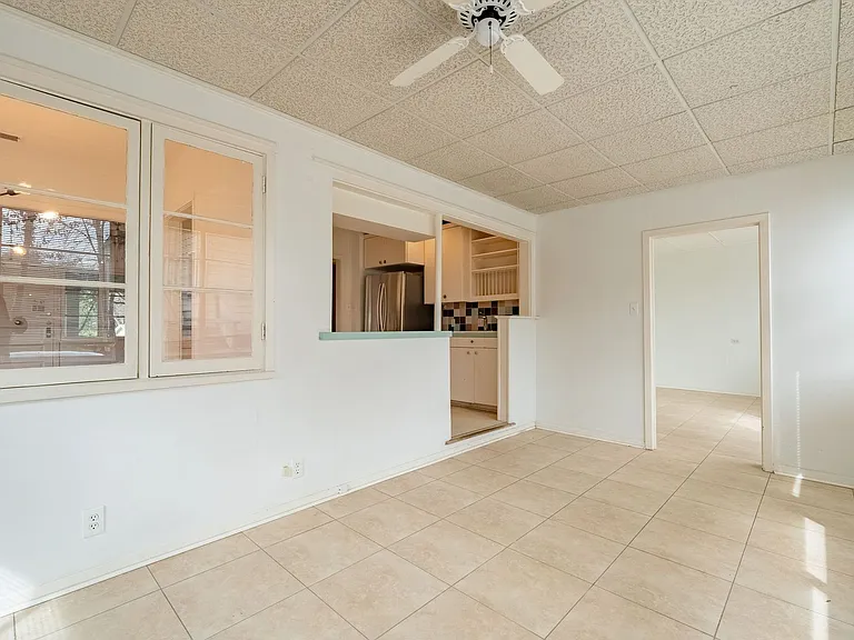 1705 Winsted Ln #A — Photo 13