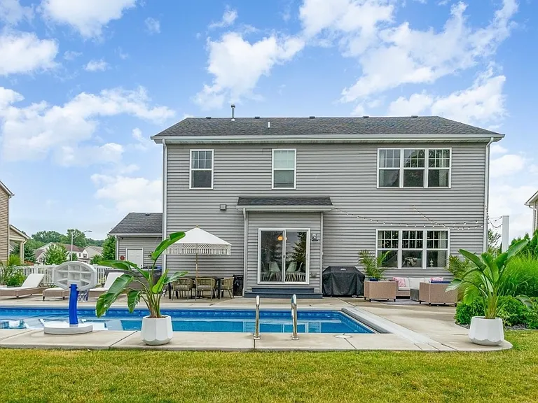 13069 Pennsylvania Pl — Photo 31