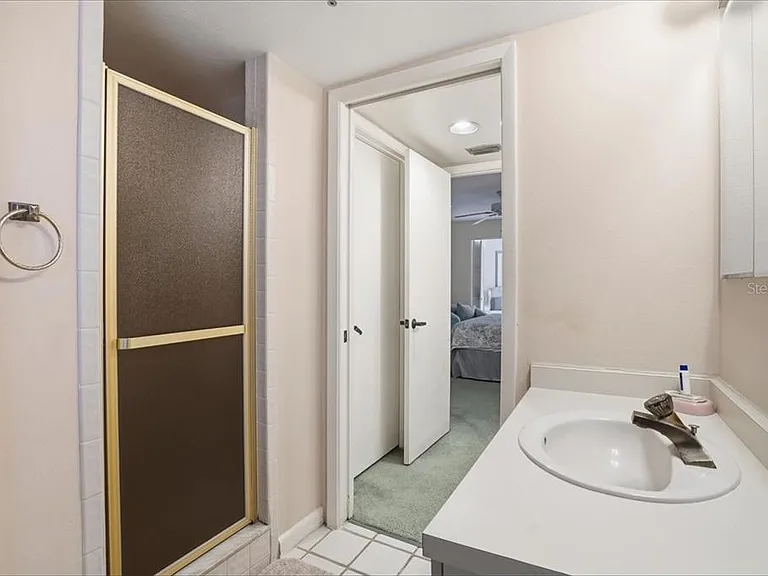 5611 Gulf Of Mexico Dr #3 — Photo 35
