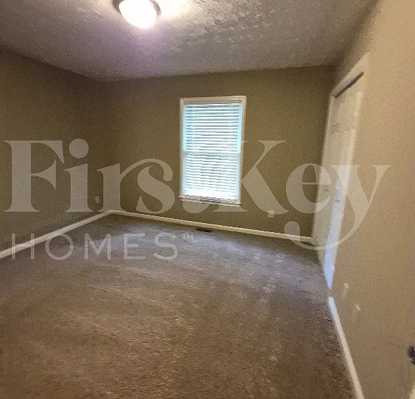 2518 Lorne Ct SW — Photo 11