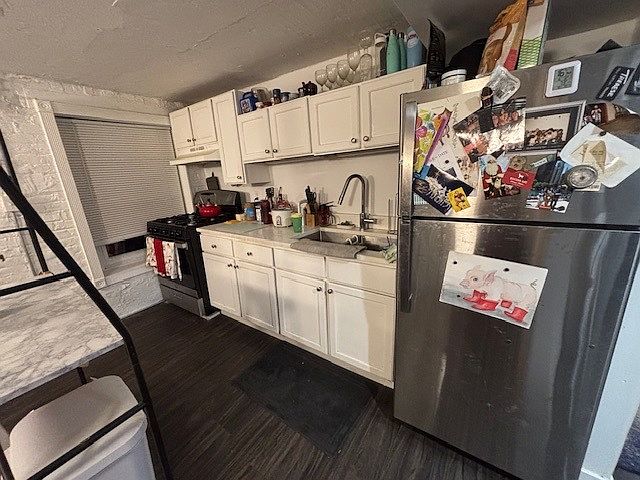 1st image of 1036 N Marshfield Ave #Coach