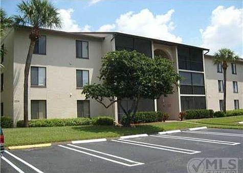 1st image of 206 Foxtail Dr APT B2